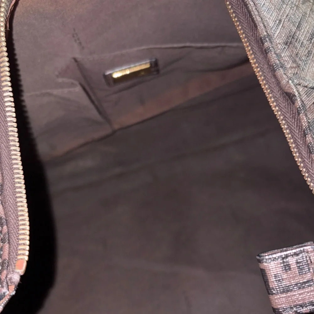 Fendi authentic hobo