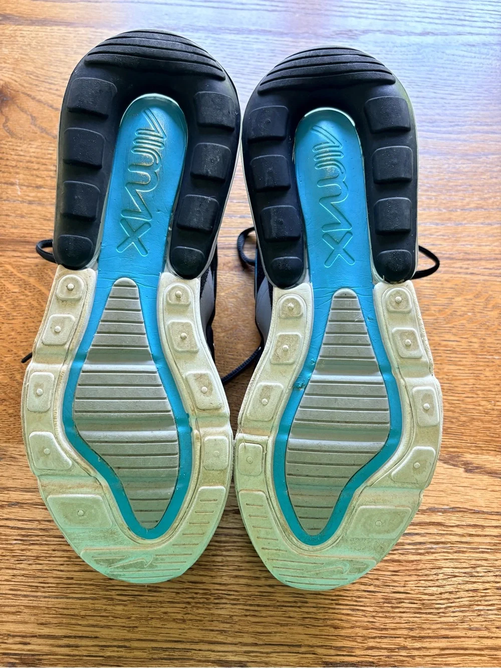 Nike Men’s Air 270’s Black, Teal & Gray Athletic Shoes- size 11