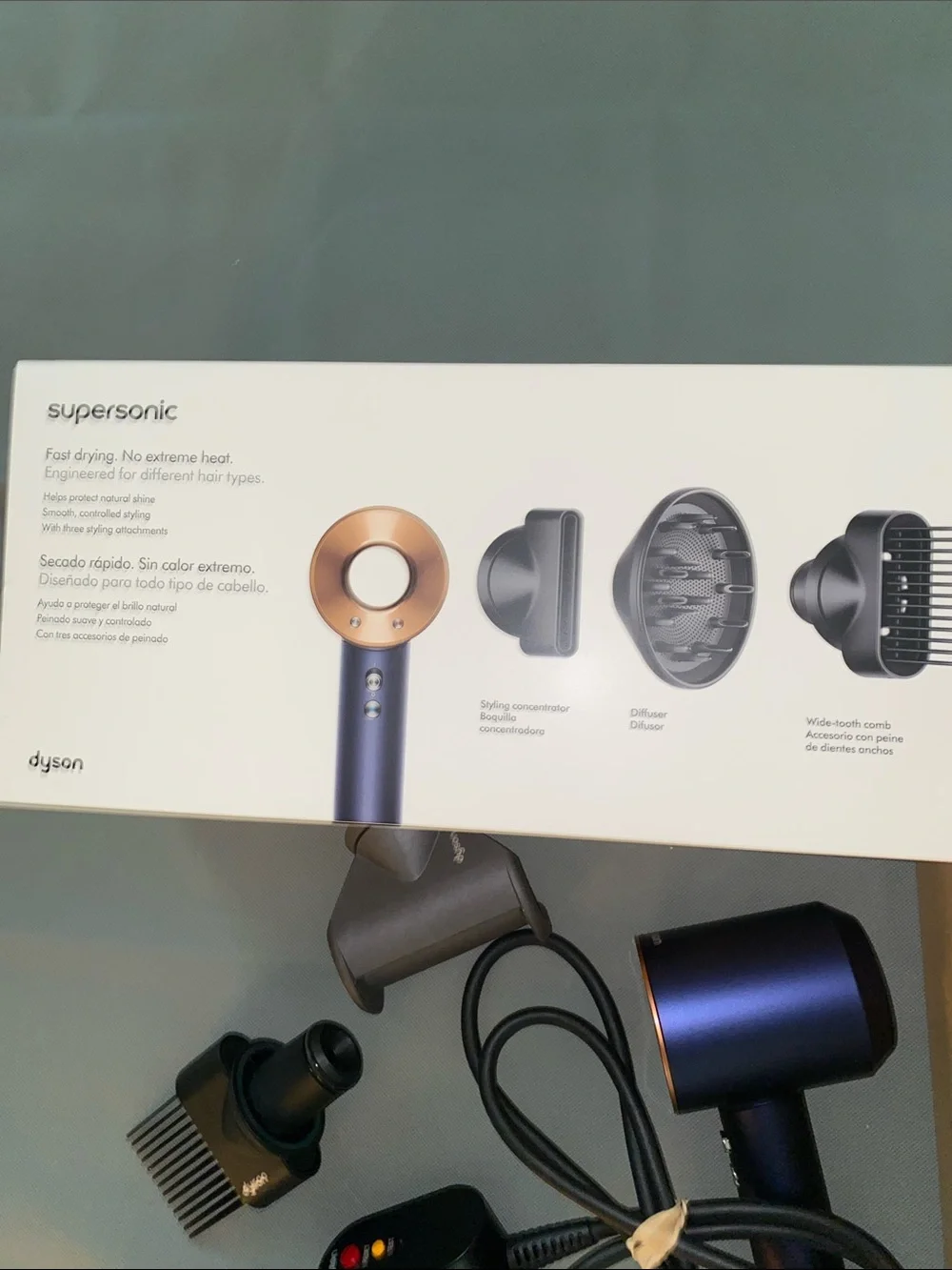 Dyson supersonic hairdryer