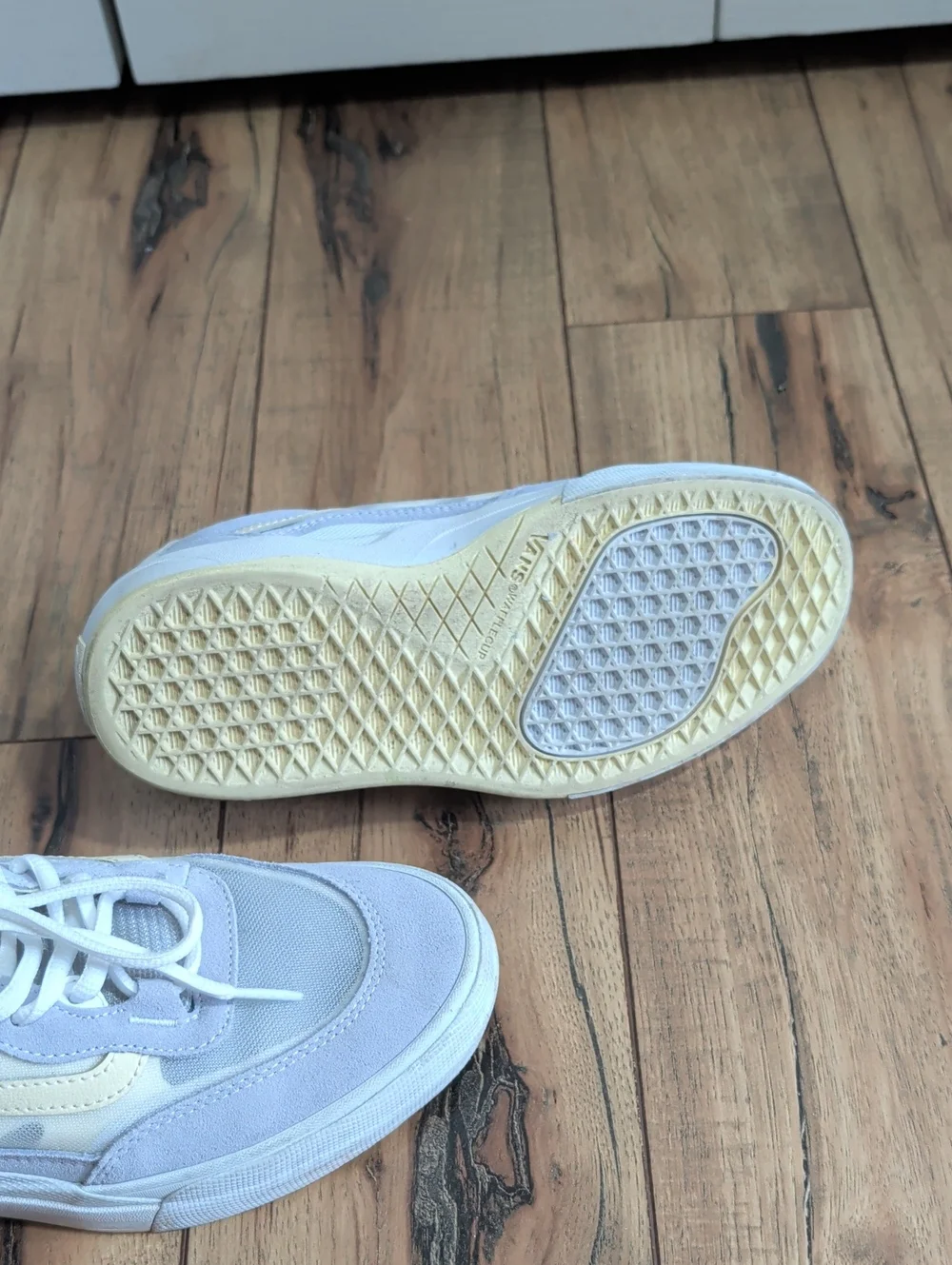 Vans classic low