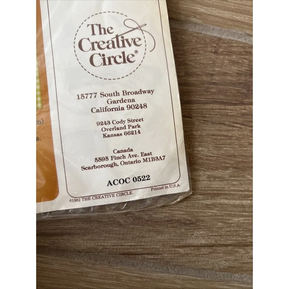 Creative Circle CREWEL EMBROIDERY KIT 