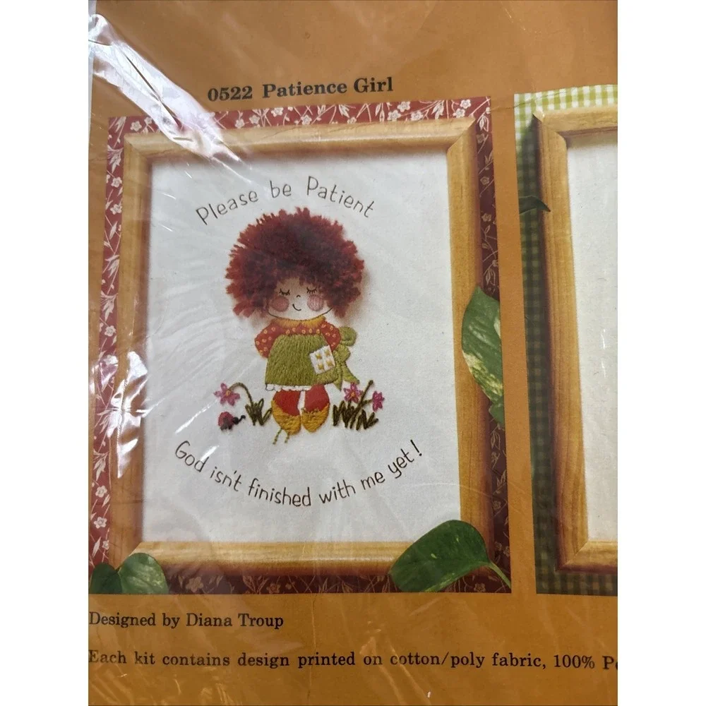 Creative Circle CREWEL EMBROIDERY KIT 
