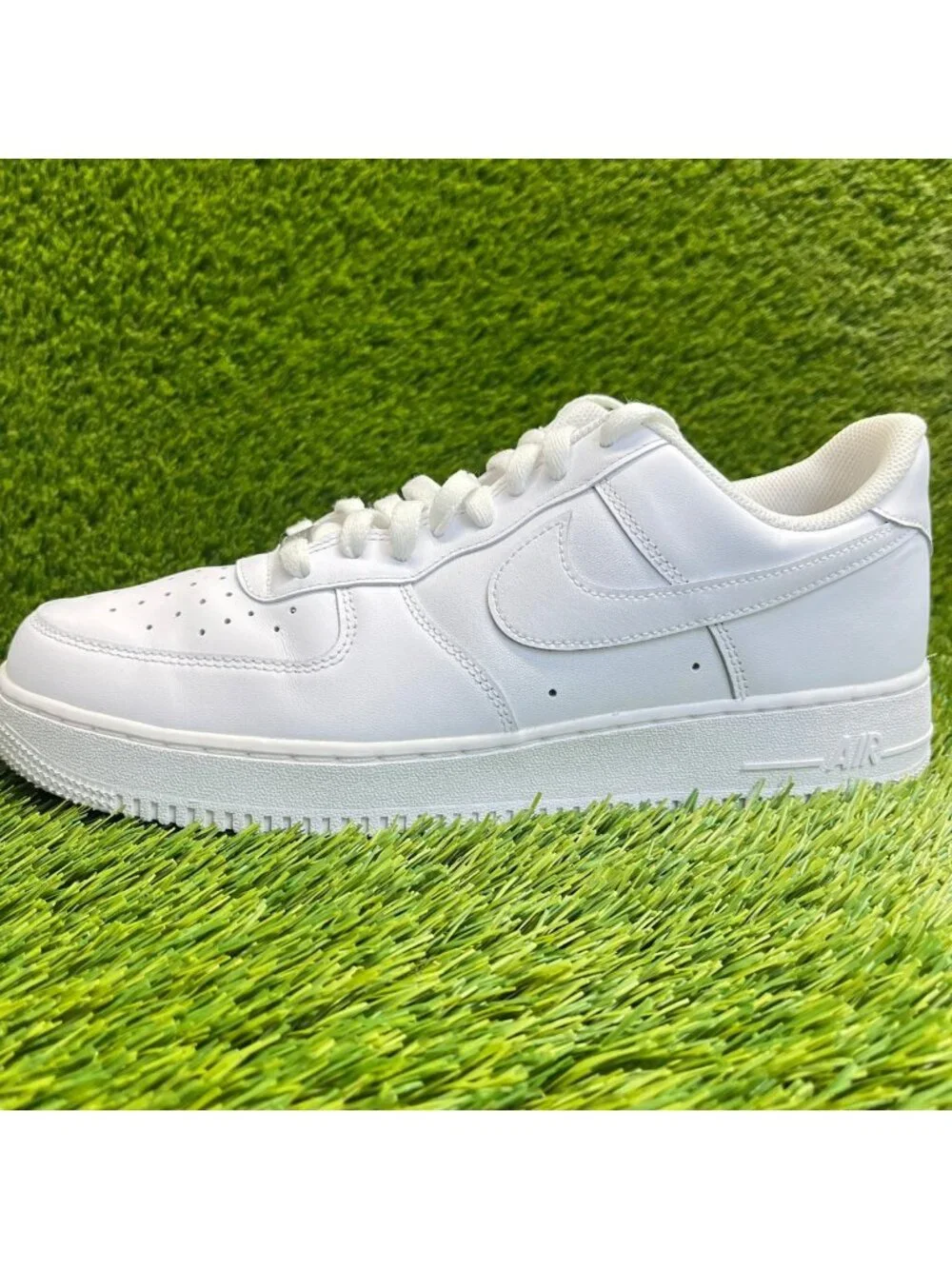 Nike please review