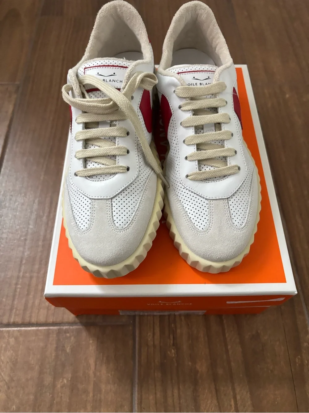 Voile Blanche side sole