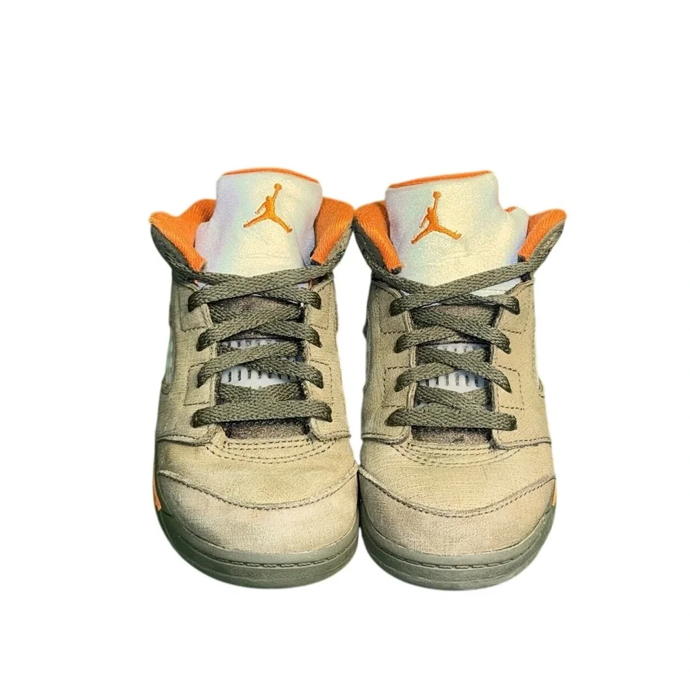 Jordan retro se