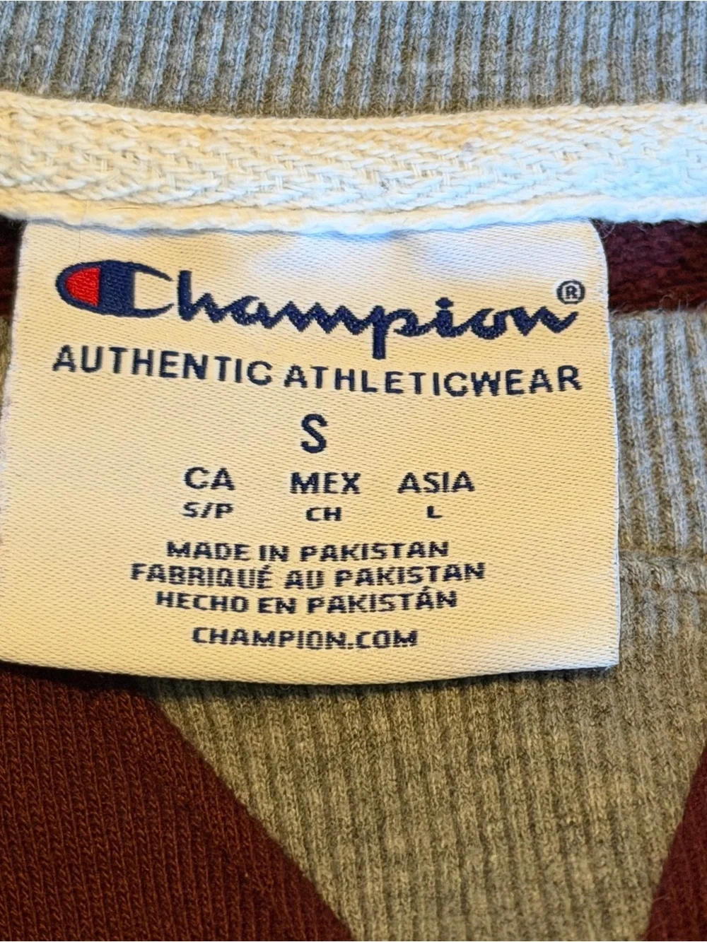 Champion does collegiate