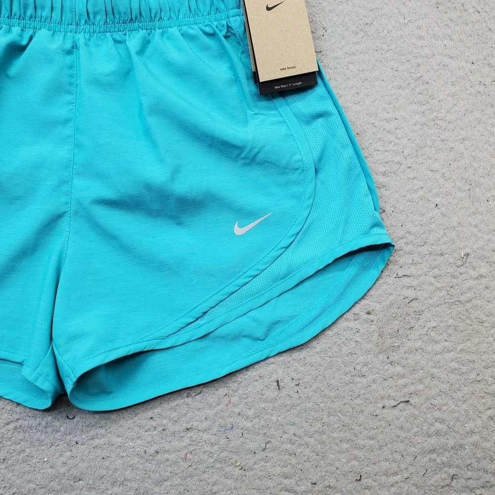 Nike tempo shorts