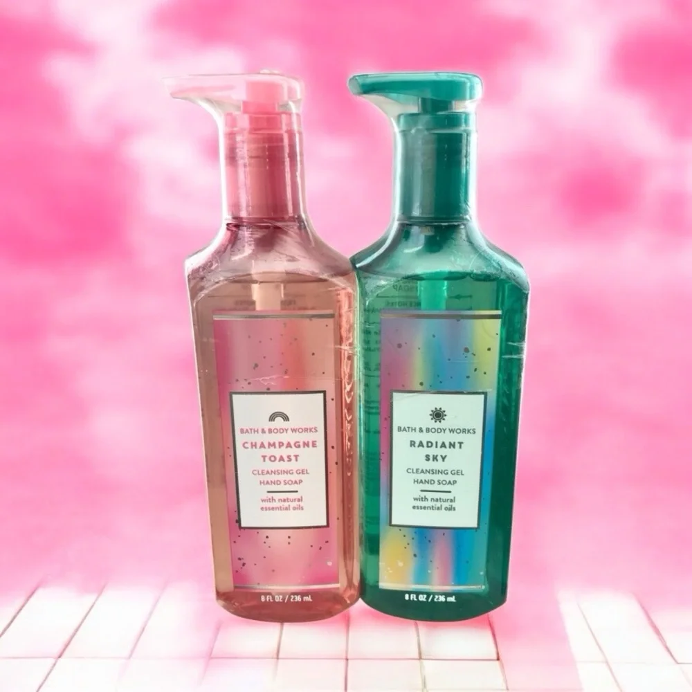 🆕Champagne Toast and Radiant Sky Gel Hand Soap