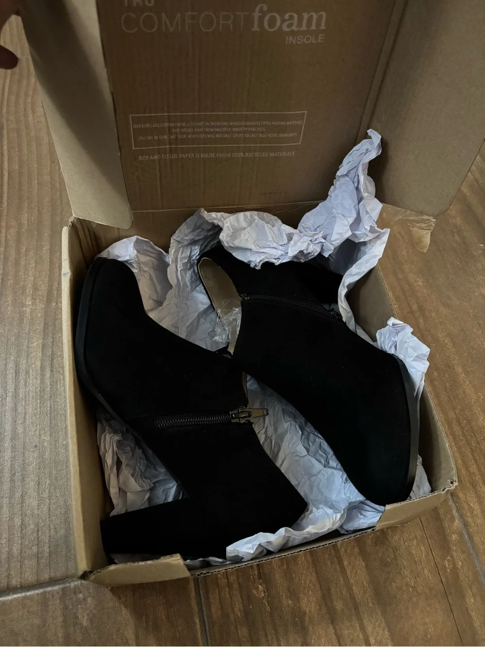 Journee Collection chic black