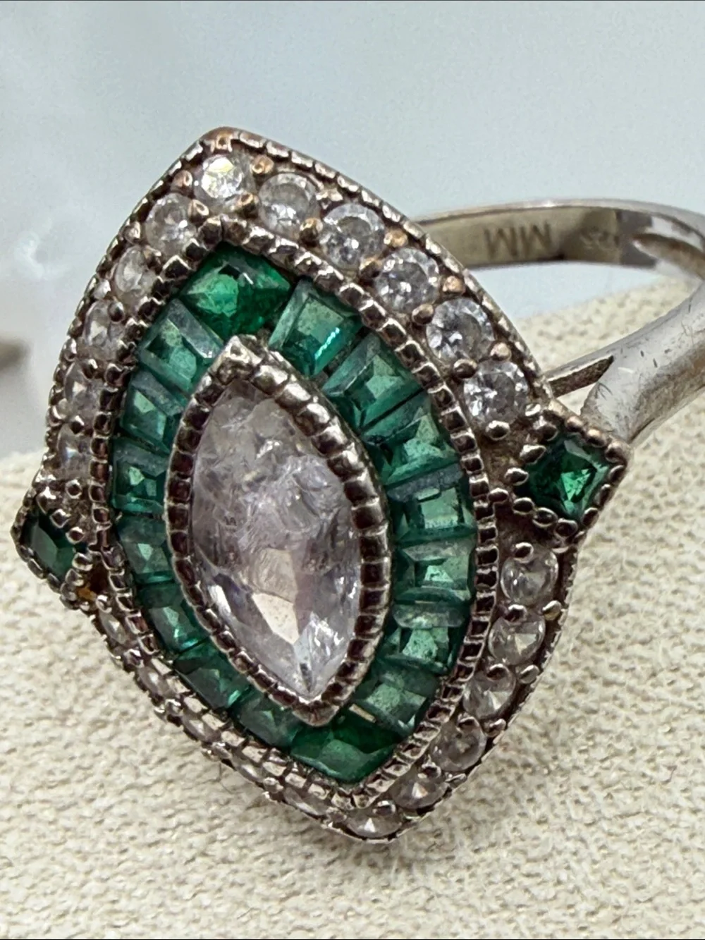 N/A elegant marquise