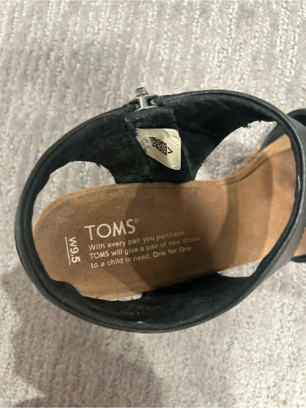 Toms black wedge