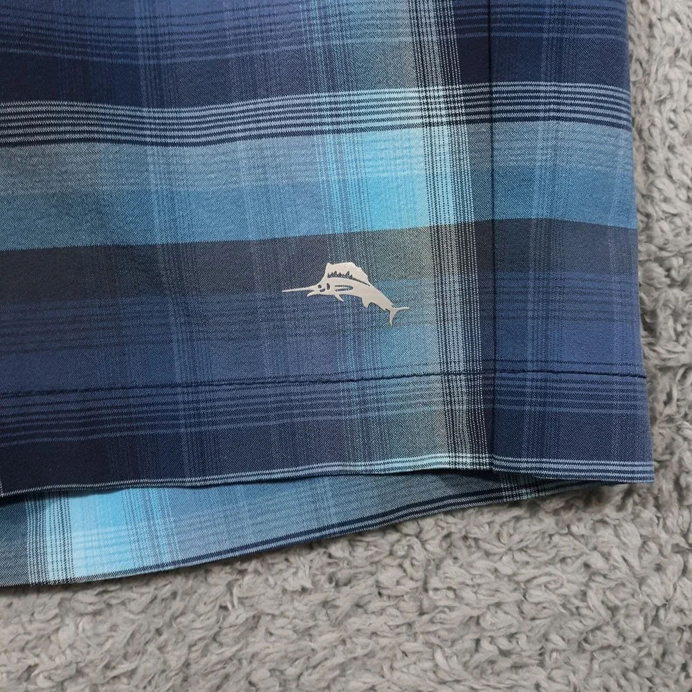 Tommy Bahama like new