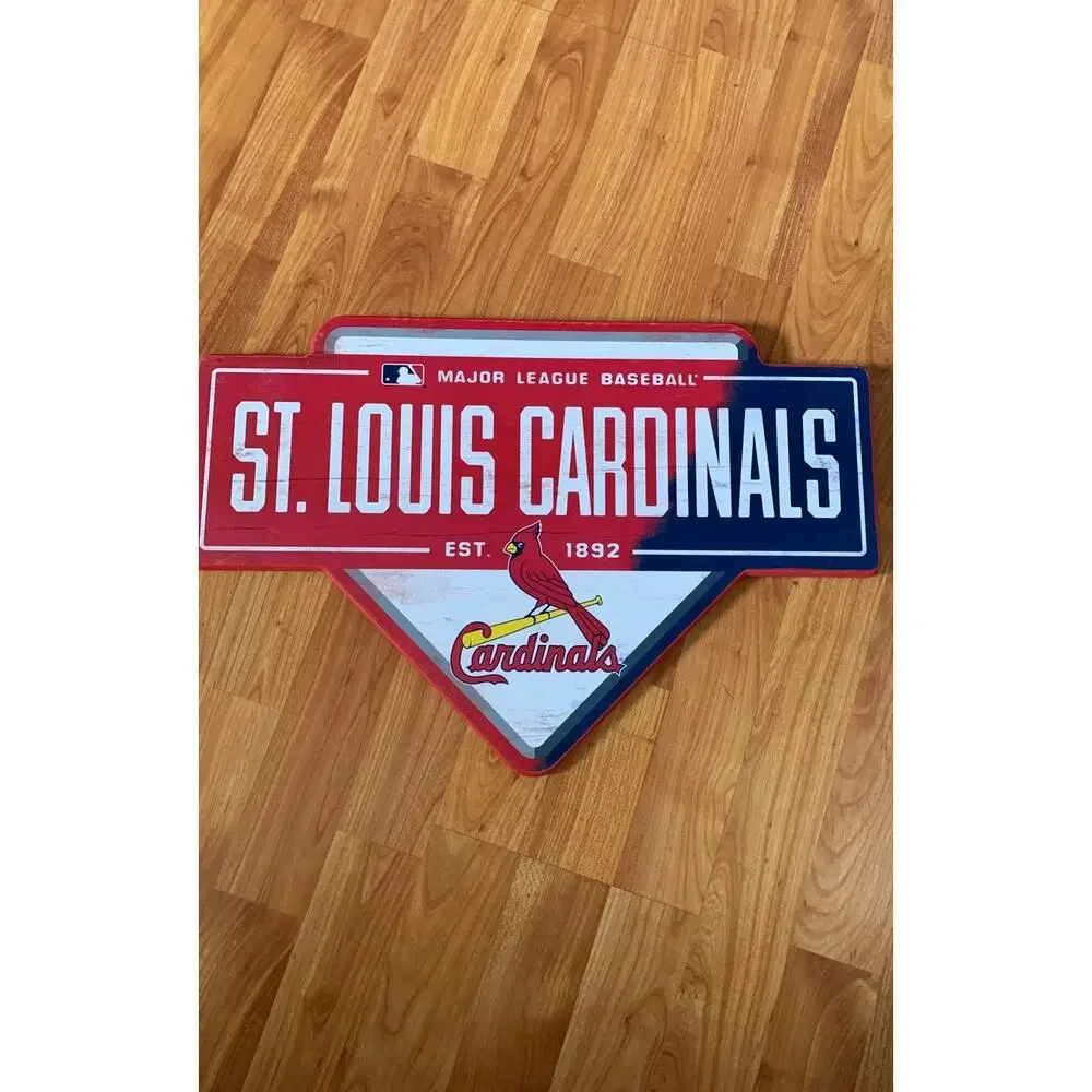 St. Louis Cardinals‎ wood sign