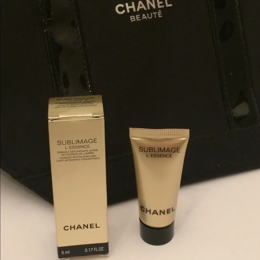 CHANEL sublimage l’essece