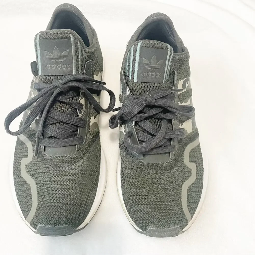 Adidas originals mens swift run X camo green athletic sneakers size 8