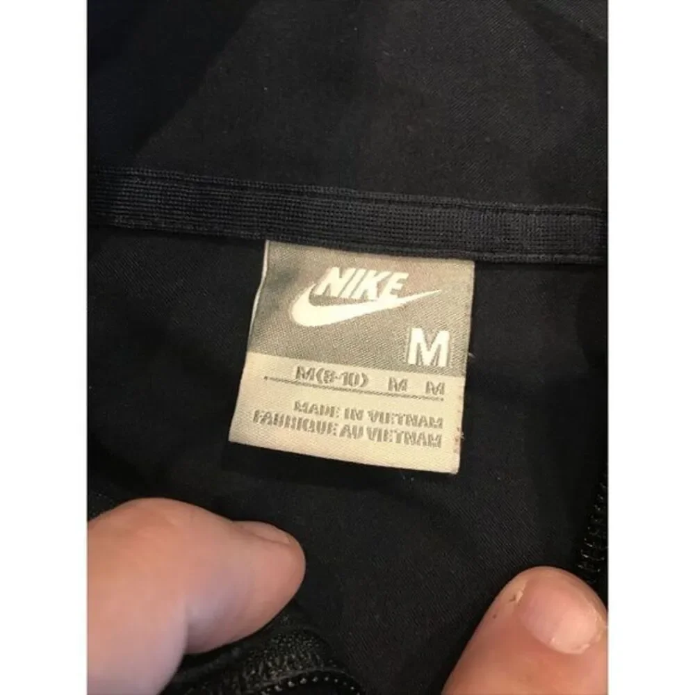 Nike women light