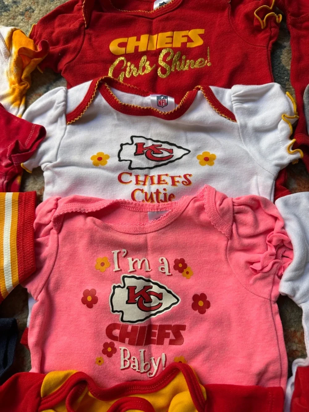 N/A shortsleeved onesies