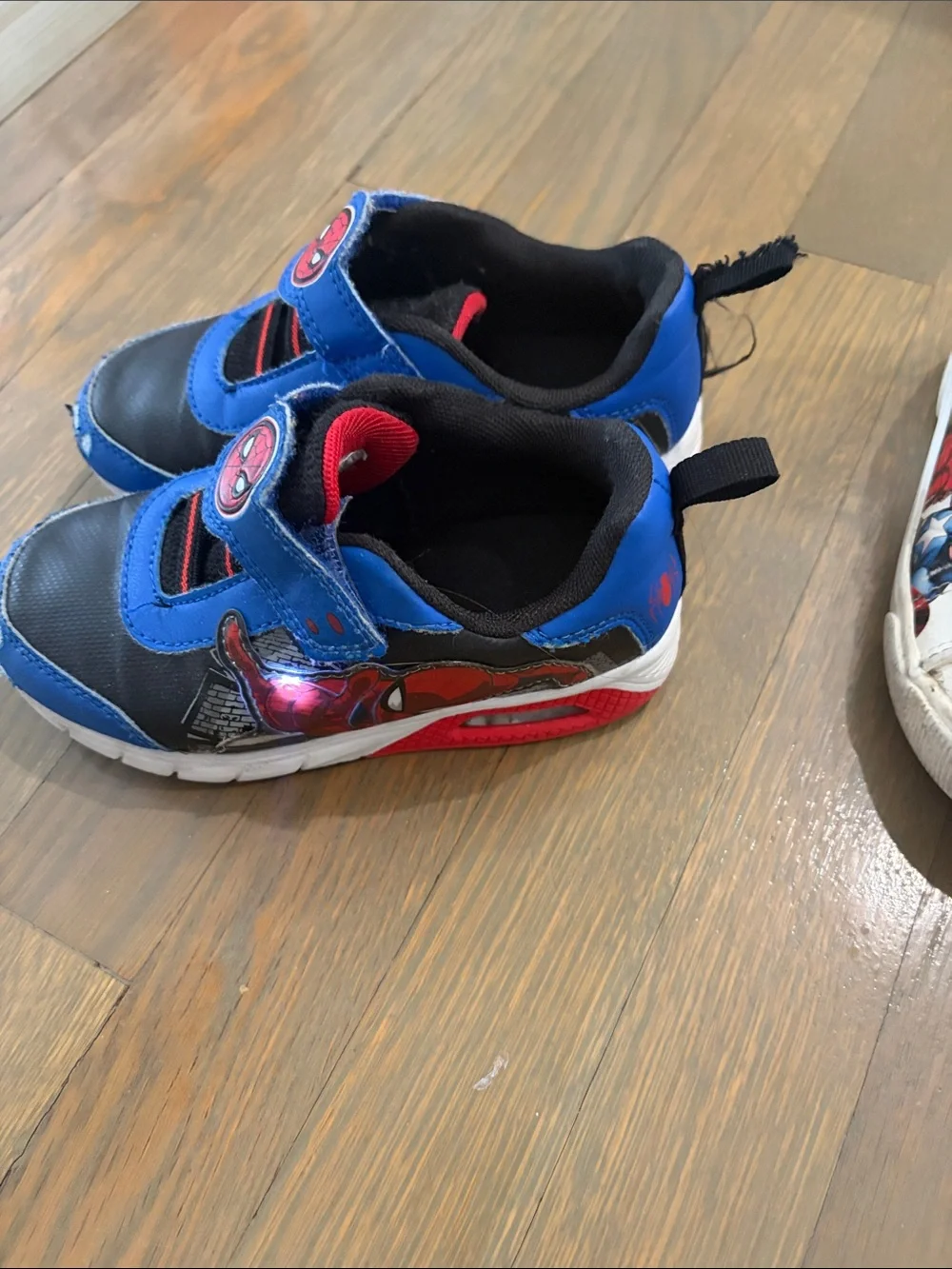 Marvel two pairs