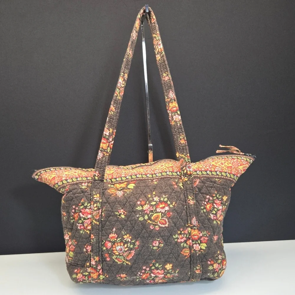 Vera Bradley style aesthetics