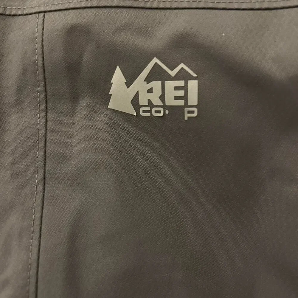 Rei Co-Op grey rei