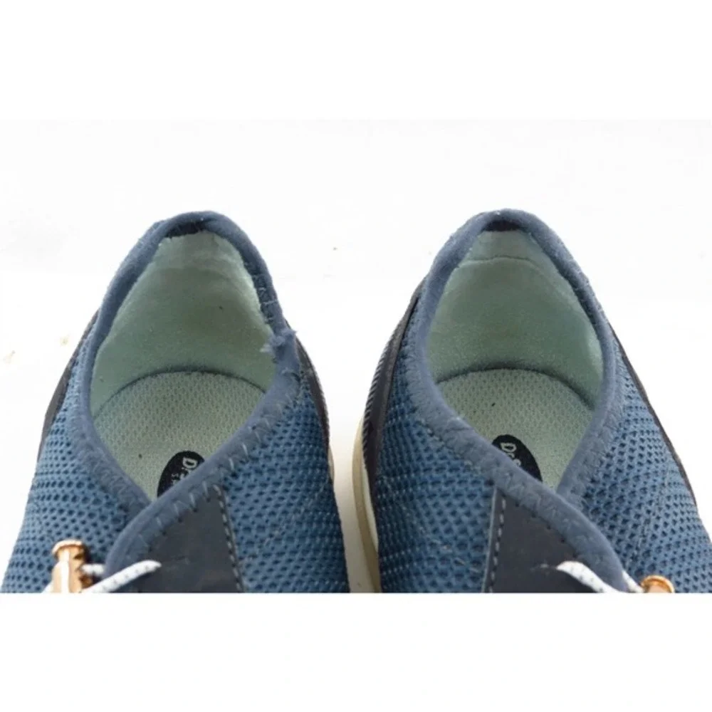 Dr. Scholls welcome shoe