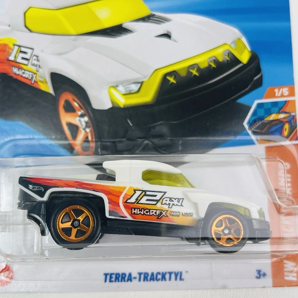 Hot Wheels please see