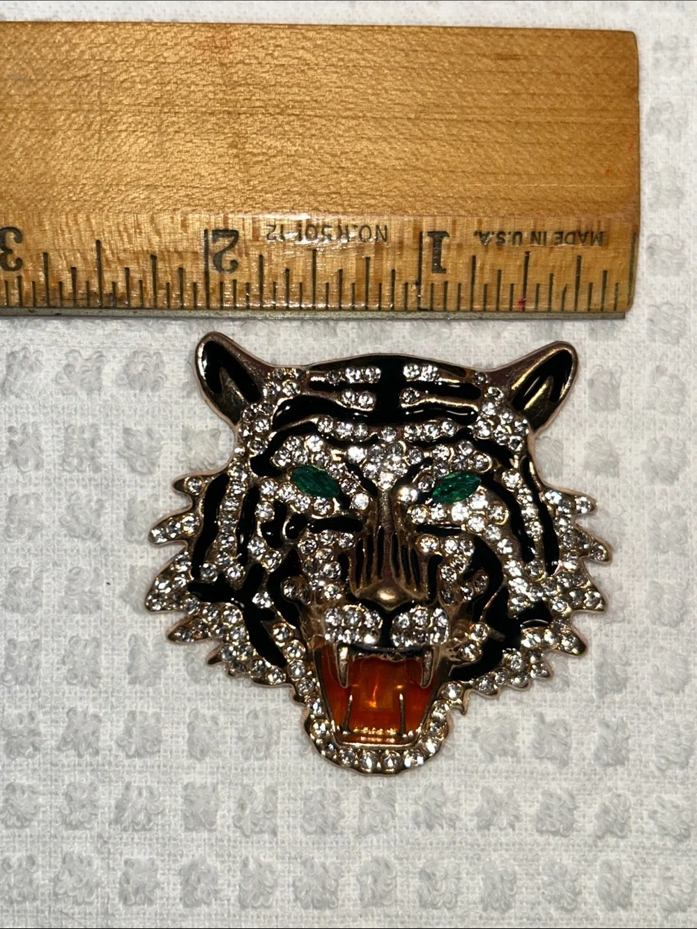 KAWADU nwt rhinestone