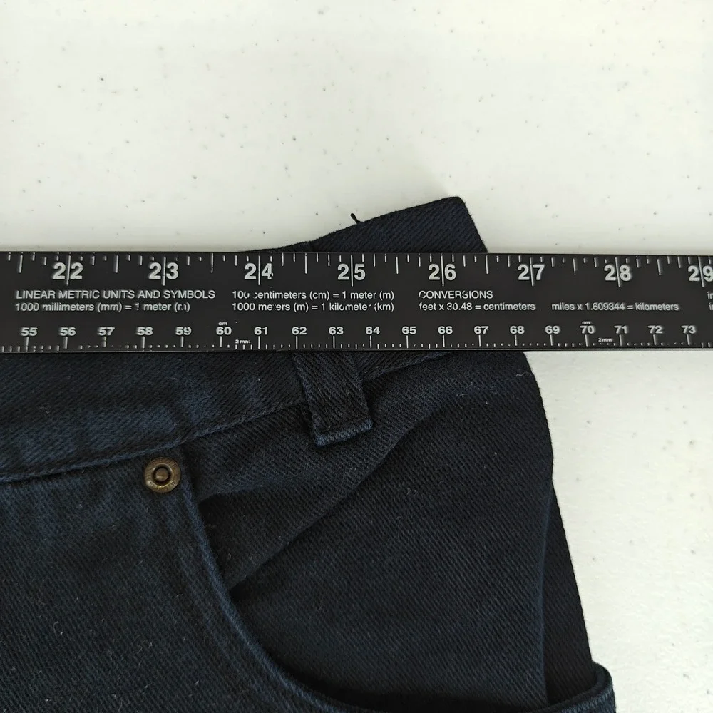 Harbor Bay waist feature are