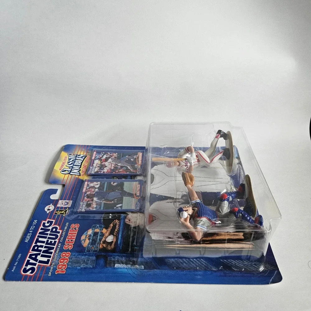 Kenner or memorabilia mlb