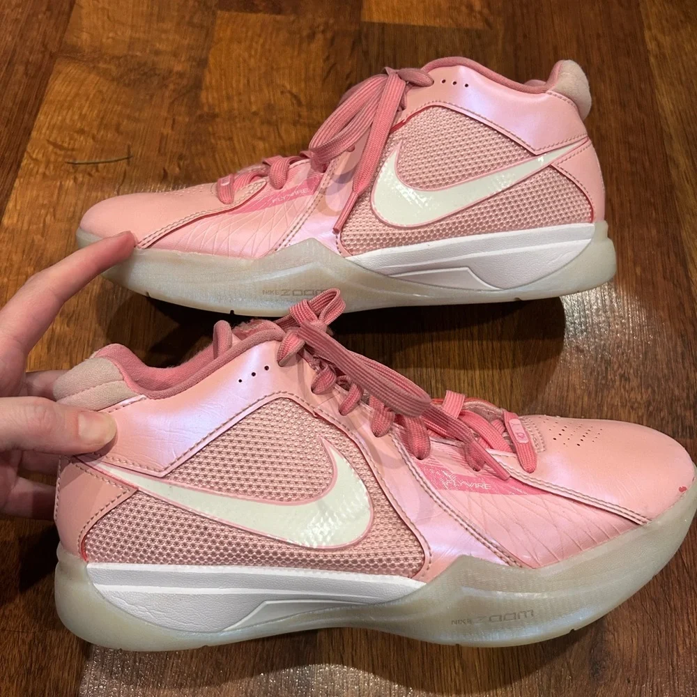 Nike Zoom KD 3 Aunt Pearl Pink Kevin Durant Women’s Size 7 Pearlescent
