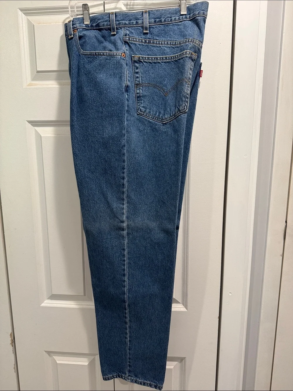 Levis relaxed fit
