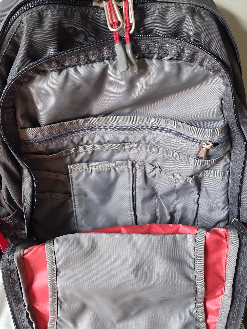 The North Face measurements light