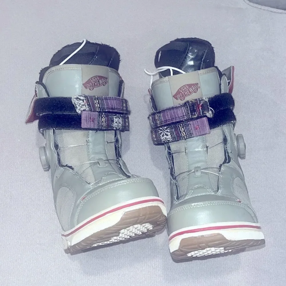 Vans snow boarder