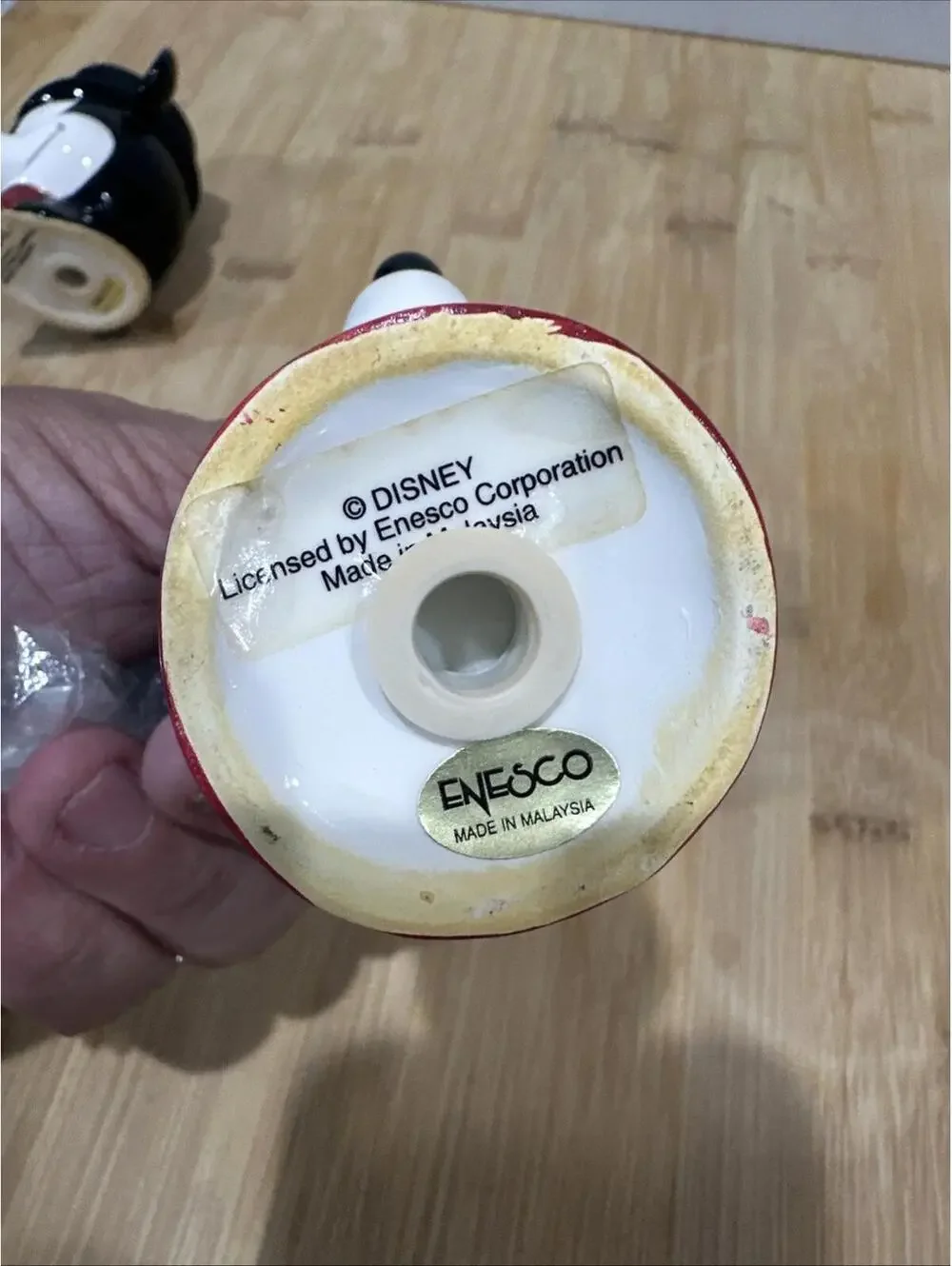 Enesco no cracks