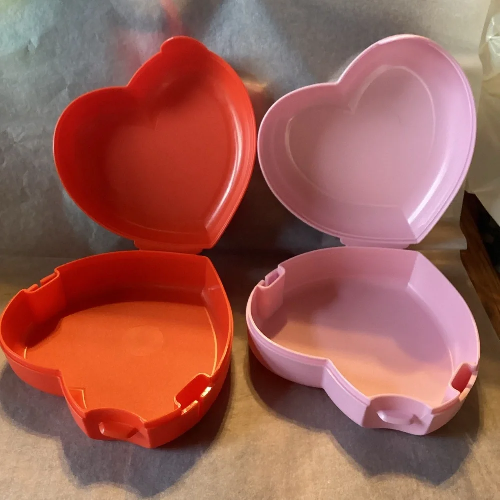 Tupperware heart cases