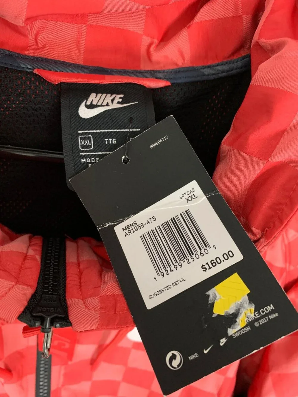 Nike new tags
