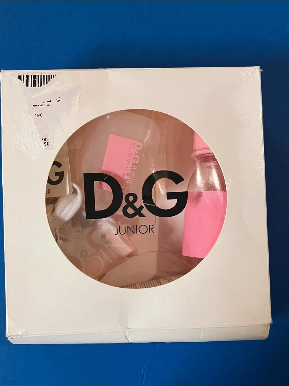 D&G includes bottle