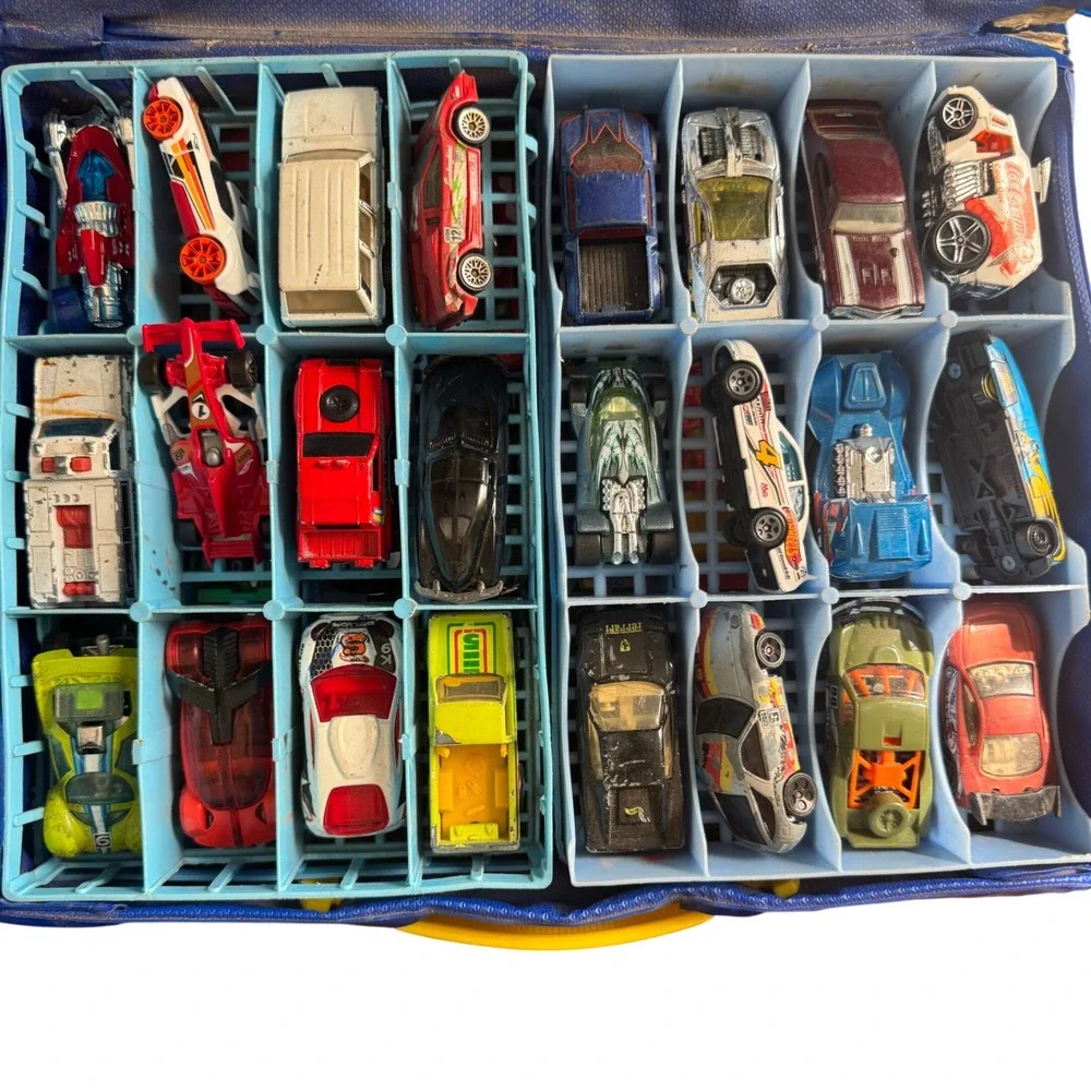 Hot Wheels graphic two