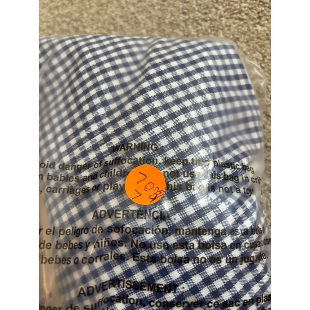 Brooks Brothers feature pattern