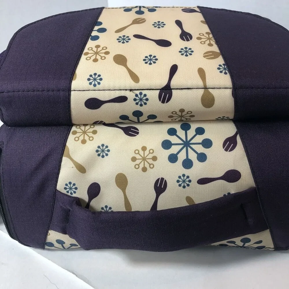 Munchkin Booster‎ Seat Portable Travel Purple Internal Storage C