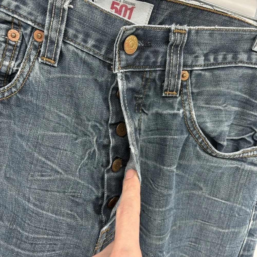 Levis product pair