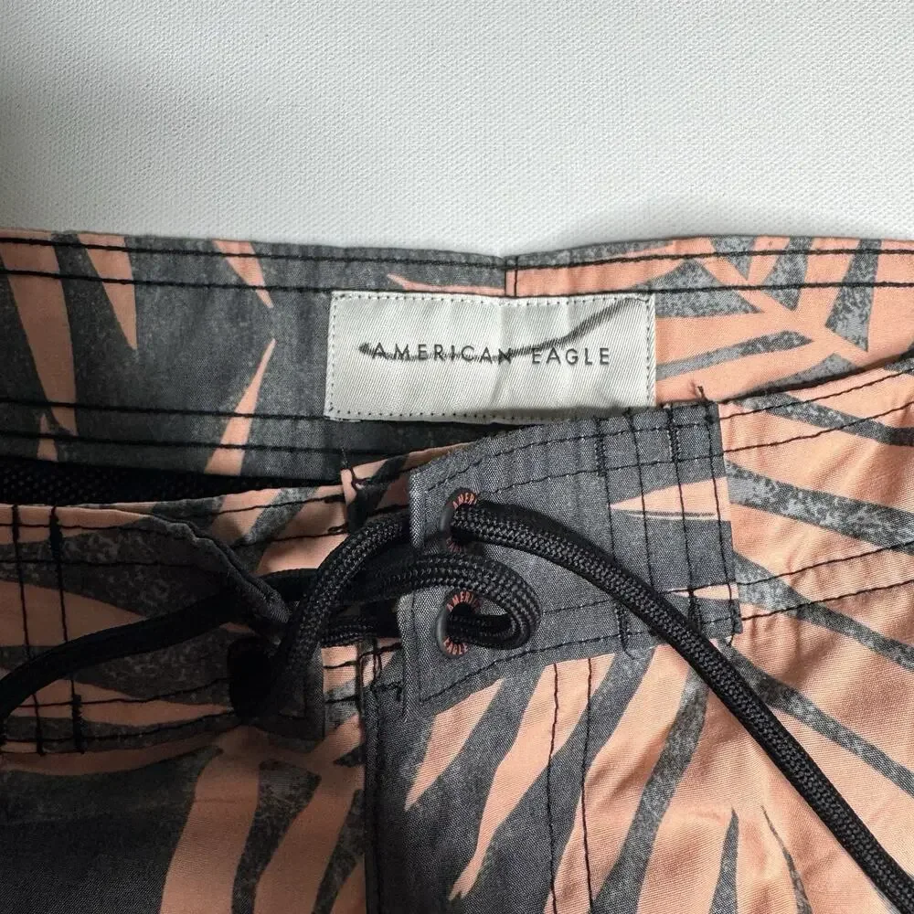 American Eagle Outfitters product pair