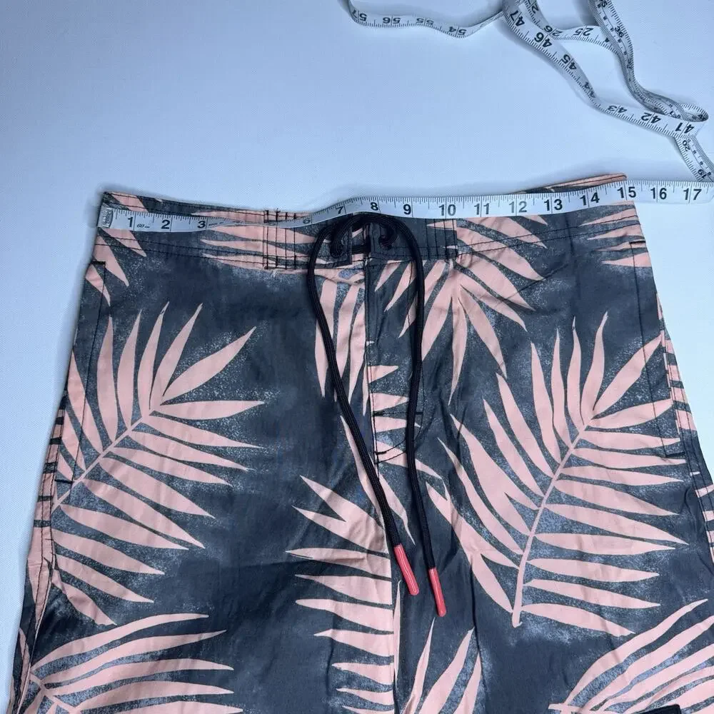 American Eagle Outfitters product pair