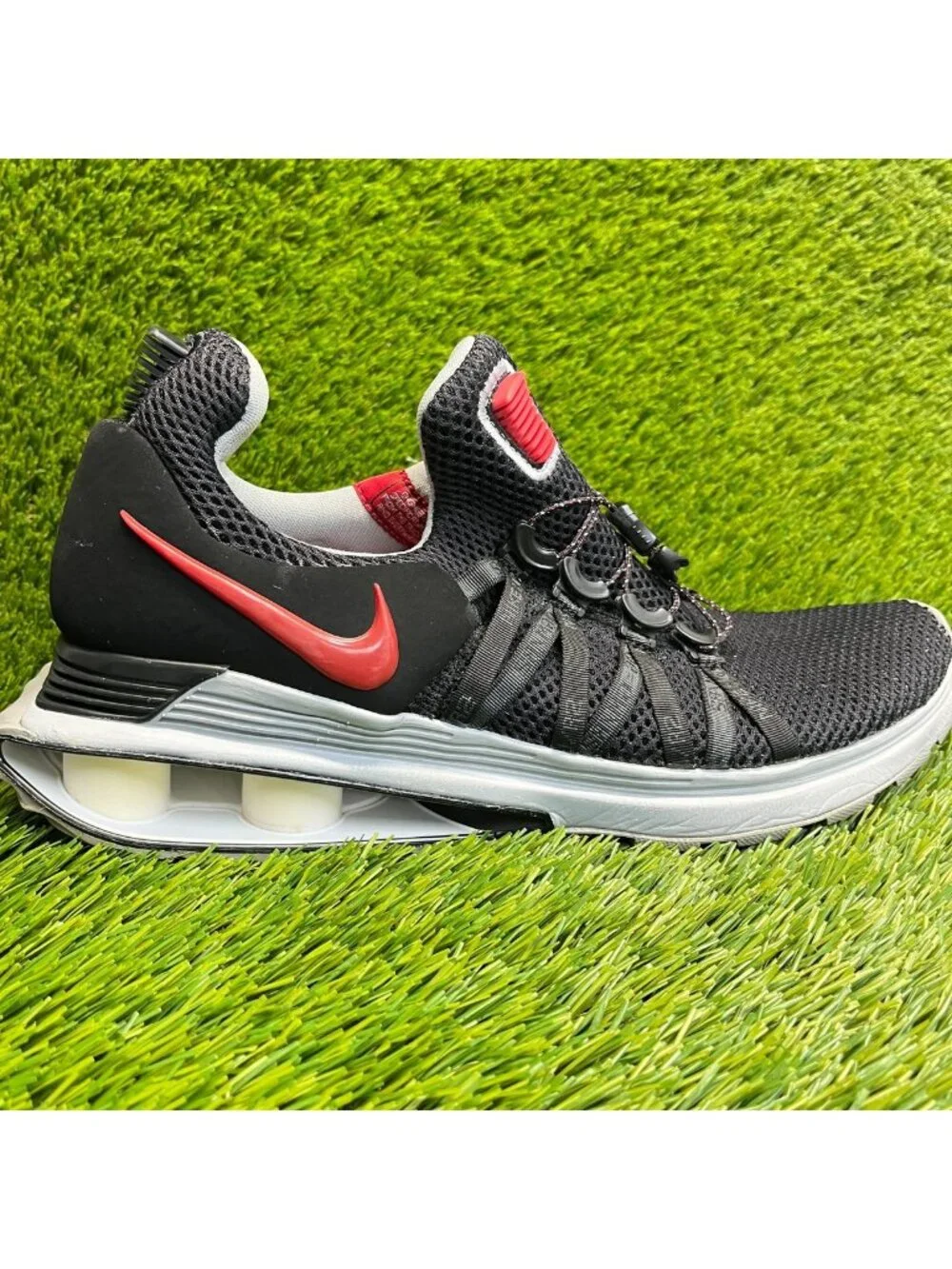 Nike Shox Gravity Mens Size 9.5 Black Athletic Running Walking Shoes Sneakers