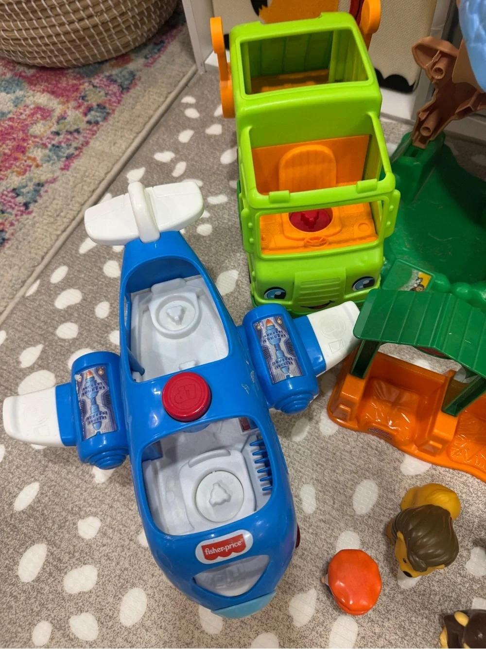 Fisher-Price fisher market that