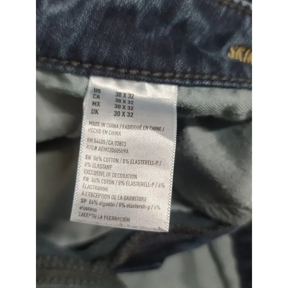 American Eagle Outfitters plec size