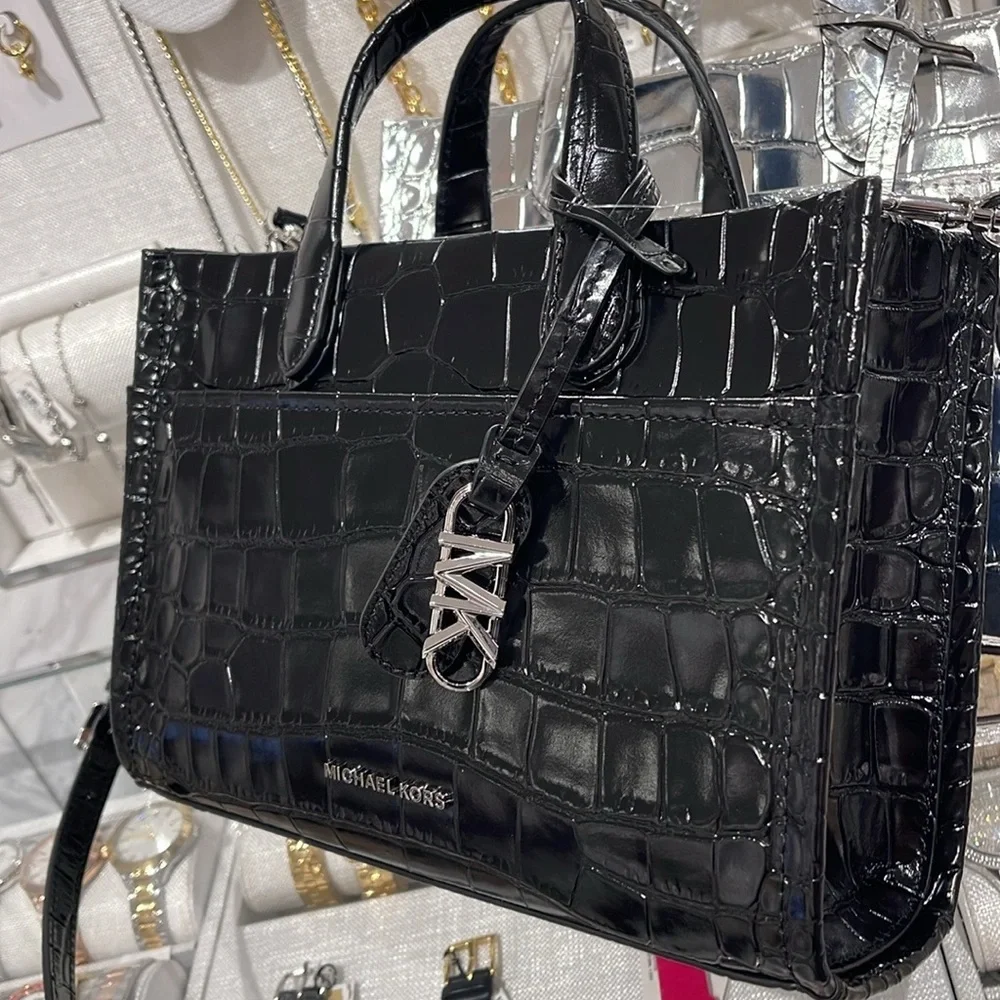 Michael Kors tote any nwt