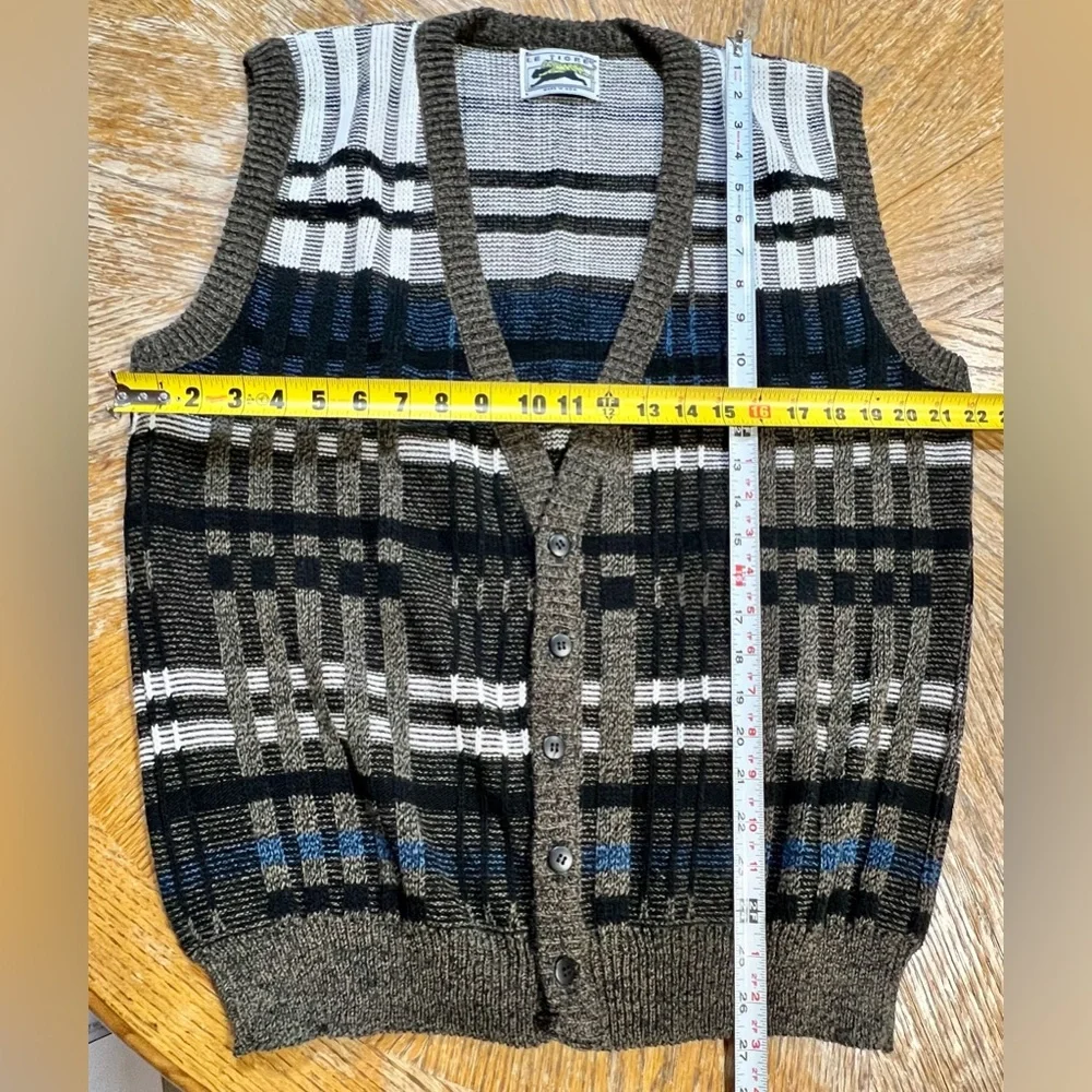 VINTAGE 80s plaid knit sweater vest button front cardigan earthy neutral grandpa
