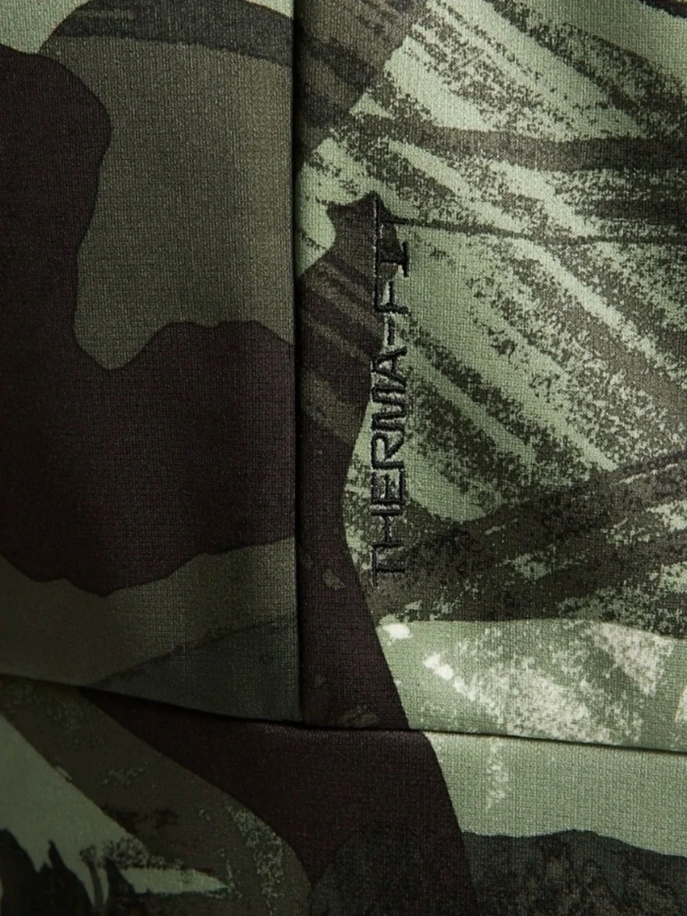 Nike THERMA-FIT lightweight performance