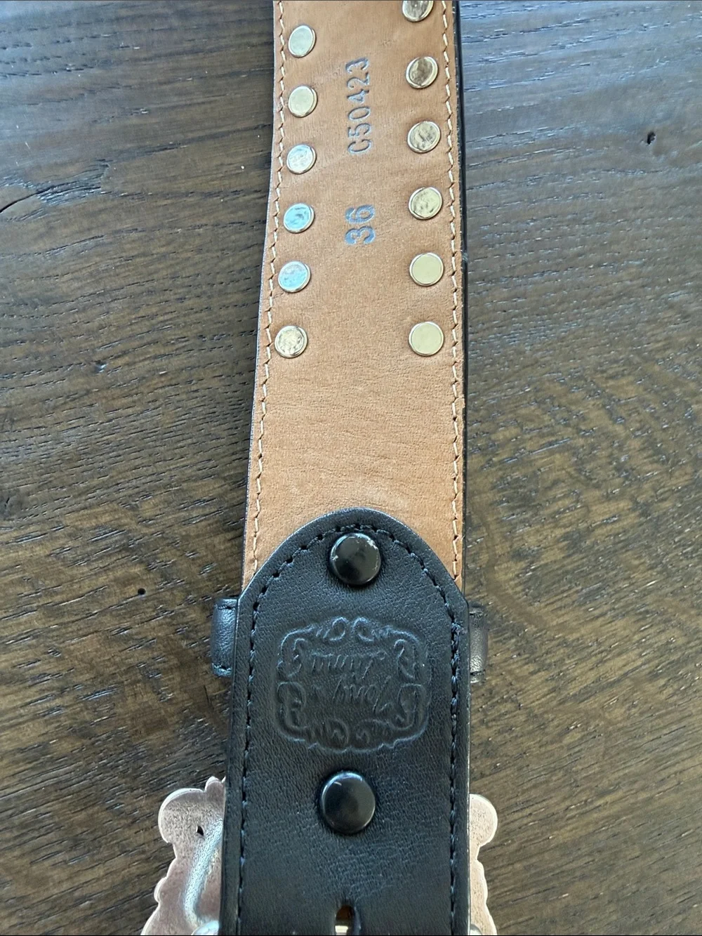 N/A black leather